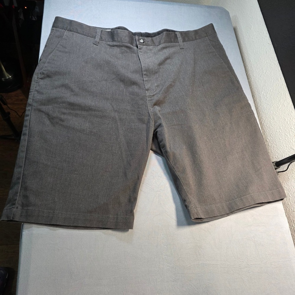 Volcom Mens Frickin Modern Stretch‎ Chino Shorts Charcoal Gray Size 40